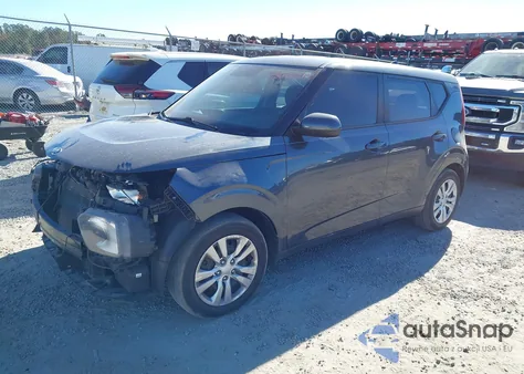2020 Kia Soul Lx z USA, uszkodzony, nr VIN KNDJ23AU5L7084443